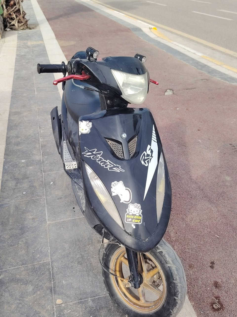 سلام عليكم شباب دراجه ماكس عدله للبيع دراجه مزوده رمبا ما ماشيه دراجه كامله امكمله  شلعه ومعدل فول سلف وهندر وكهربايات كله شغال دراجه نضيفه جيب فيتر ولفحص برغي برغي السعر 700 بيه مجال شي قليل مكاني بعقوبه حي المعلمين رقم ***********
