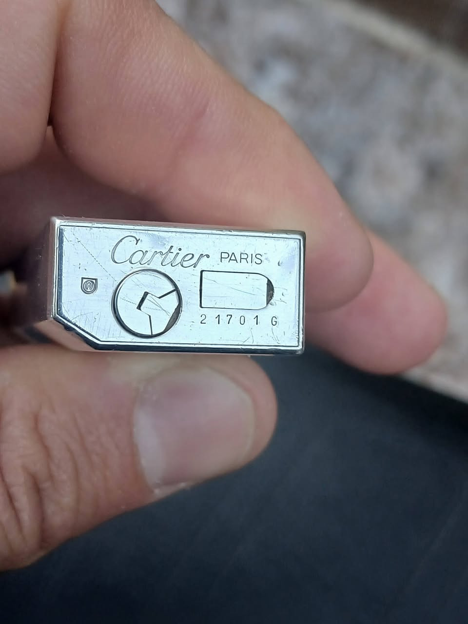 اللهم صل على محمد وآل محمد الطيبين الطاهرين
قداحة كارتير باريس 
نضافة جيده جدا
السعر( 400$)
***********
