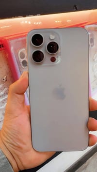 ايفون ١٥ برو ماكس • ٢٥٦ • شاشه اصليه