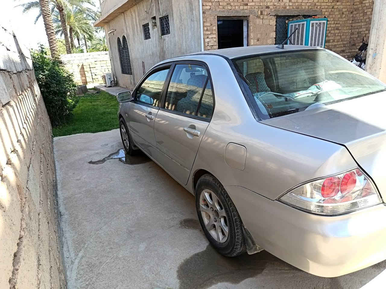 يالله سياره مسبوشي لانسر للبيع كير ومحرك وحدادبه خير من الله تخم تاير جديد تبريد شغال سياره ماببها ضرر عداء شبر بلصنوك فقط مصبوغة حزام تحويل مباشر السعر ٧٠ مكان السياره الضلوعيه مكلف بنشر ***********
