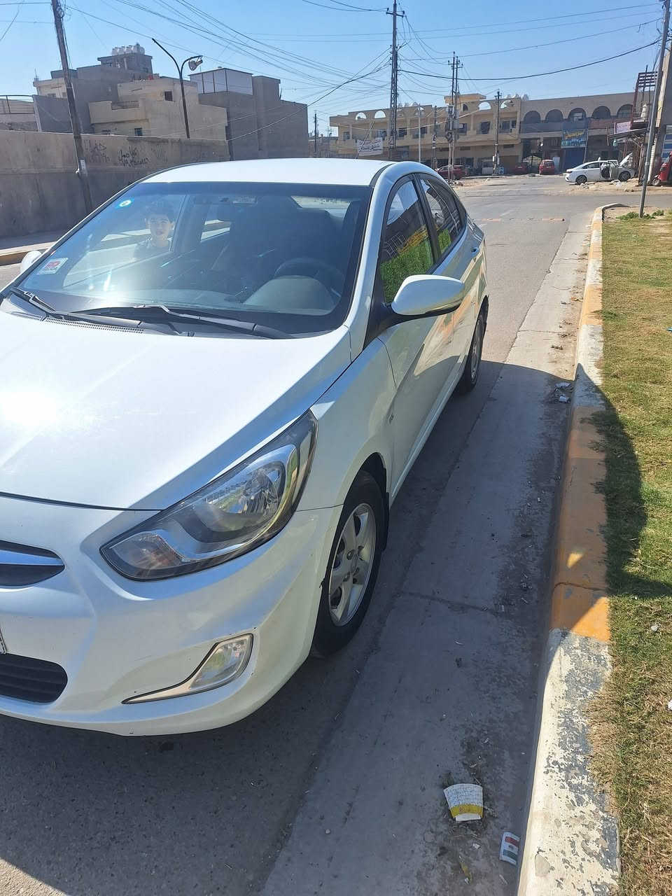 اكسنت موديل 2013 خليجي مكينه 1600 السياره جاهزه بيها ٣ قطع بدون دواخل مكانه بغداد الدورة
السعر 93  رقم ***********
