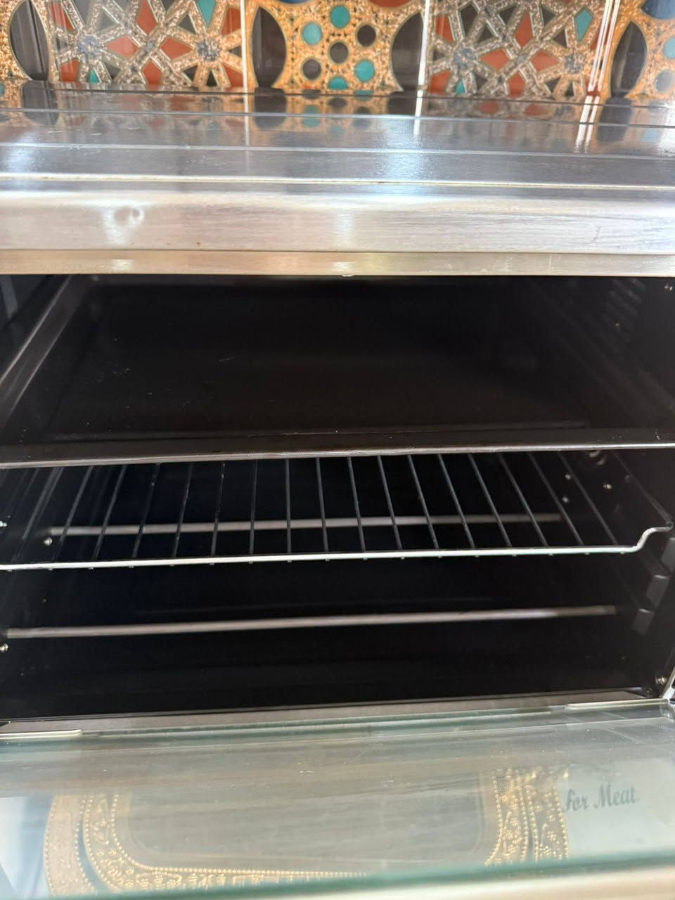 مكلفة بنشر للبيع ميز طعام يتكبر ويصغر  بدون كراسي جديد سعر ١٠٠ ميز بلازمة نضيف سعر ٥٠ اوفن جديد هو غراضة نضيف جدا ب ١٠٠ واكو شافطة دهون جديدة مامستخدمة سبب لبيع طلعت مترهم ع كاونتر سعرها وصورتها من يدزوهن انشرها


**إذا كنت صاحب هذا الإعلان وتريد حذفه لأي سبب، رجاءا أرسل رسالة إلى الدعم الفني**