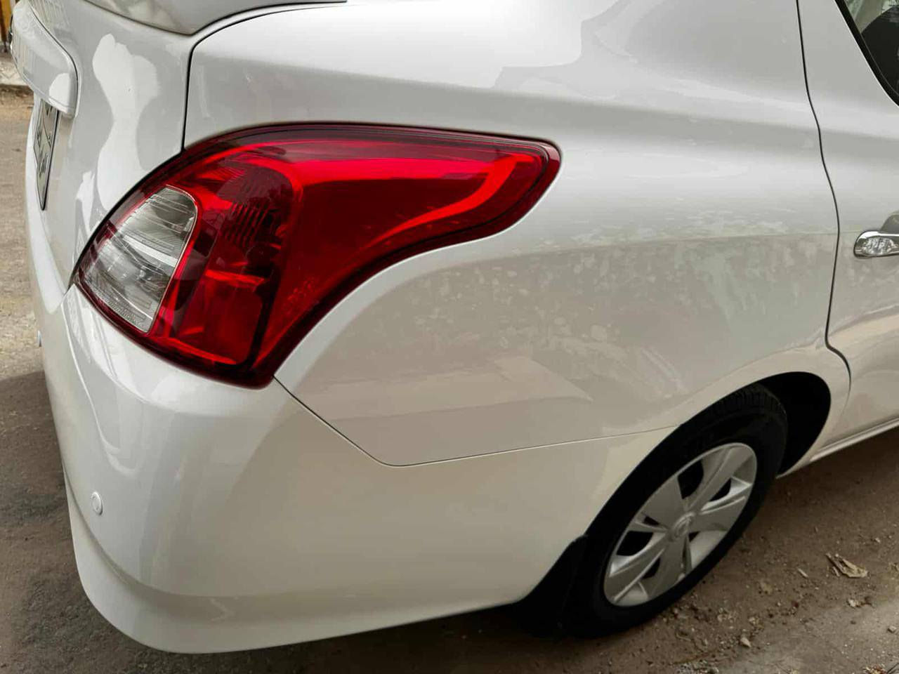 السلام عليكم نيسان صني 2018 مكفوله كفاله عامه ماشيه 91الف  بيها طخات بسيطه  رقم اربيل جاهزه من كلشي سعرها $106 مكانها بابل ***********
