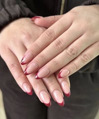 عروض العيد اكرلك مع ديزاين اضفرين 15 الف فقط 💅🏻 حفافه 6 الف فقط   رموش...