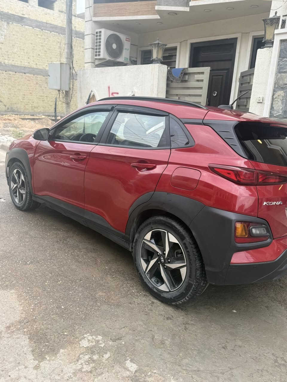 السلام عليكم كونة للبيع مواصفات كشنات جلد تدفئة +دركة الاستيرن  فور ويل فتحة سقف رادار موديل 2021 مكينة 2000 دوش باسمي السعر 15500 $ رقم بغداد مكاني الدورة الاتصال ***********
