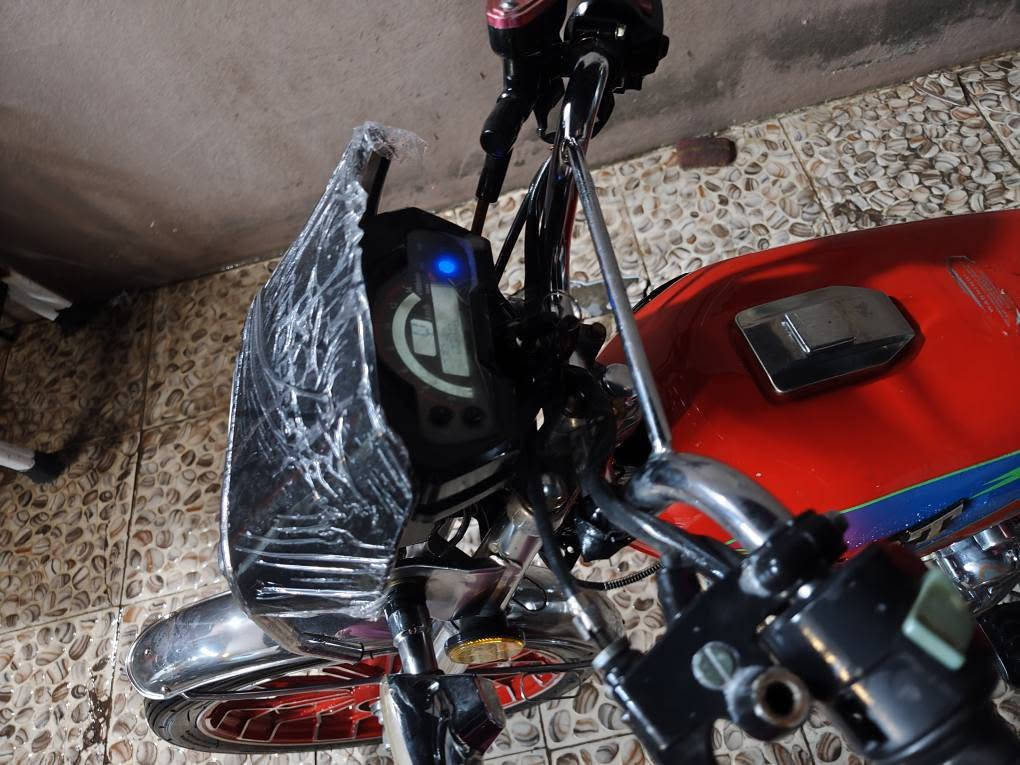 بارت اصلي 200 🔥

محرك كبس 
مرش سلف كهربا كلو شغال
2024

منفيس✅🏍 اصلي ✅🎫🎫🎫🎫🎫

سعرو 630الف 
الف  بي مجال حق جيه

اربيل مكانه هفالان ✅👉👉👉👉👉 قرب مناره 

*********** وتساب

وتساب
🔥❤🏍🏍🏍🏍 أربيل, العراق
