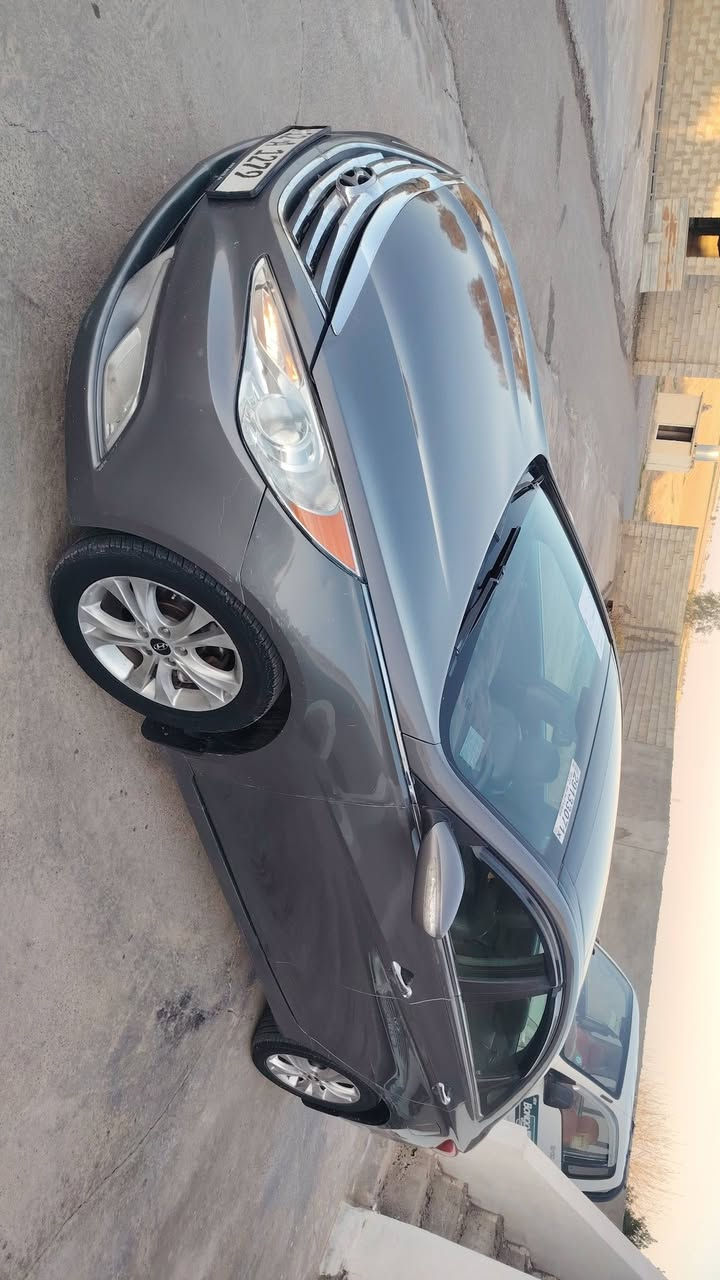 للبيع سوناتا موديل 2012 رقم نينوى دولي سنويه مجدده لل 28 شرط التحويل السياره فول مواصفات LMTD مفوله بنراما بصمات بوب وتشغيل تبريد امامي وخلفي كشنات جلد تبريد مركزي
السياره 1_1 السياره بيه راس البونيد فقط اثر شخوط السياره بدون اي ضرر مكفولة كفاله عامه وضع شركة شرط الفحص السياره جديده بمعنى الكلمة السعر 120 للإستفسار الاتصال على هاذه الرقم ***********
