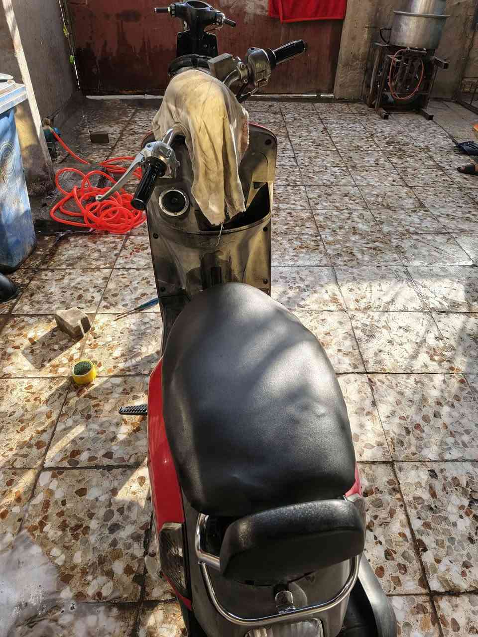 السلام عليكم عندي بوليس لبيع فقط مفتوحه مره وحده كله شغاله نكره بكل وقت نقوصات قليله مكان حي ور الشعب رقمي ***********
