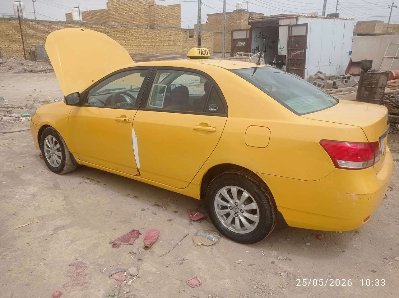 سلام عليكم بي وايدي G3 2014 محور مكينه ويگير بيكاتشو 1600 رقم بصره السياره مامبدل بيه اي شي ليبل واحد مجود خياسات قليله وبيه ظربه بالجاملق اثر ستوته رجعت عليه وظربتها هيه والايت مثل ماواظحه بالصوره 
السيارته تخم تاير تبريد شغال كهربائيات جتهزه سنتر لوك تشغيل عن بعد
عوزها حداديه والمكينه بيه جبنه ظاربه
تجي وشوفها مكاني الناصريه خلف جامعة ذي قار غير متواجد بالفيس اتصل على الرقم المووجود
***********
