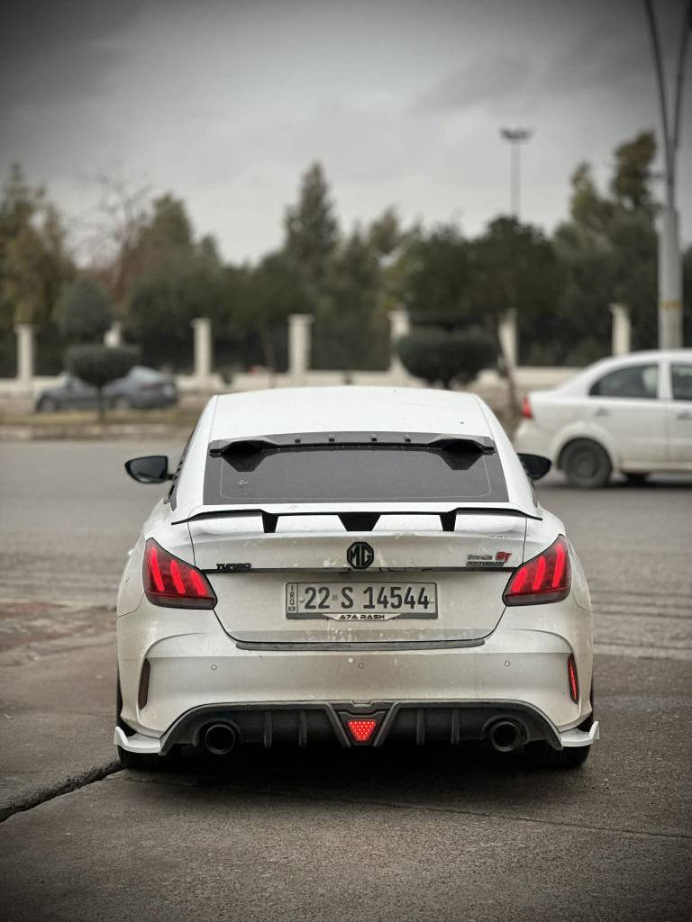 MG GT 2025
0751 143 3738
مەکینە 15 بێ تۆڕبۆ گێڕعادی کامل جوانکاری بۆکراوە لەحیە دۆسە دیفوزەر باڵی سەرجام و سەر سنوق تاقمێ تایەو ویلی 18 لۆکی  لەژێرایە تازە سێرڤس کراوە موافەقەتی جامڕەشی بۆکراوە تا مانگی 6 سەنەوی تا 2030 تازەیە هەزەشی تا 2027 تازەیە گاعی سەردۆسەی بۆ دانراوە لیدی وایفای بۆ بەستراوە هەمو مەسرەفێکی بۆکراوە سعری 115 کەمێک مەجال . أربيل, العراق
