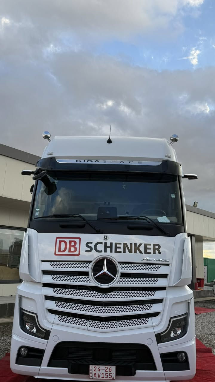 للبيع اكتروس MB5

موديل 2020 

حجم 1848 

فول مواصفات 

كاسحة
زعانف
سبايدرات
هورنات 
ثلاجة
رتايدر 
كاميرا
حساس
داخل ديوان 
طخم ويل كروم 
ليزر سقف
علامة ضوئية
استيرن كهرباء 
لايت عدسة 
بك لايت ليزر 
غسالة لايت 
دبل تانكي

السيارة بحالة الوكالة 

العنوان : اربيل / قوش تبه (معرض نخشاو2)

السعر 60.000$ قابل للتفاوض


**إذا كنت صاحب هذا الإعلان وتريد حذفه لأي سبب، رجاءا أرسل رسالة إلى الدعم الفني**