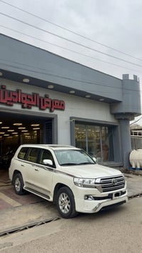 السعر 445 ورقة سعر نهائي 🔥  لاندكروز 2018 بريم 🔥 رقم بغداد بأسمي  سيار...