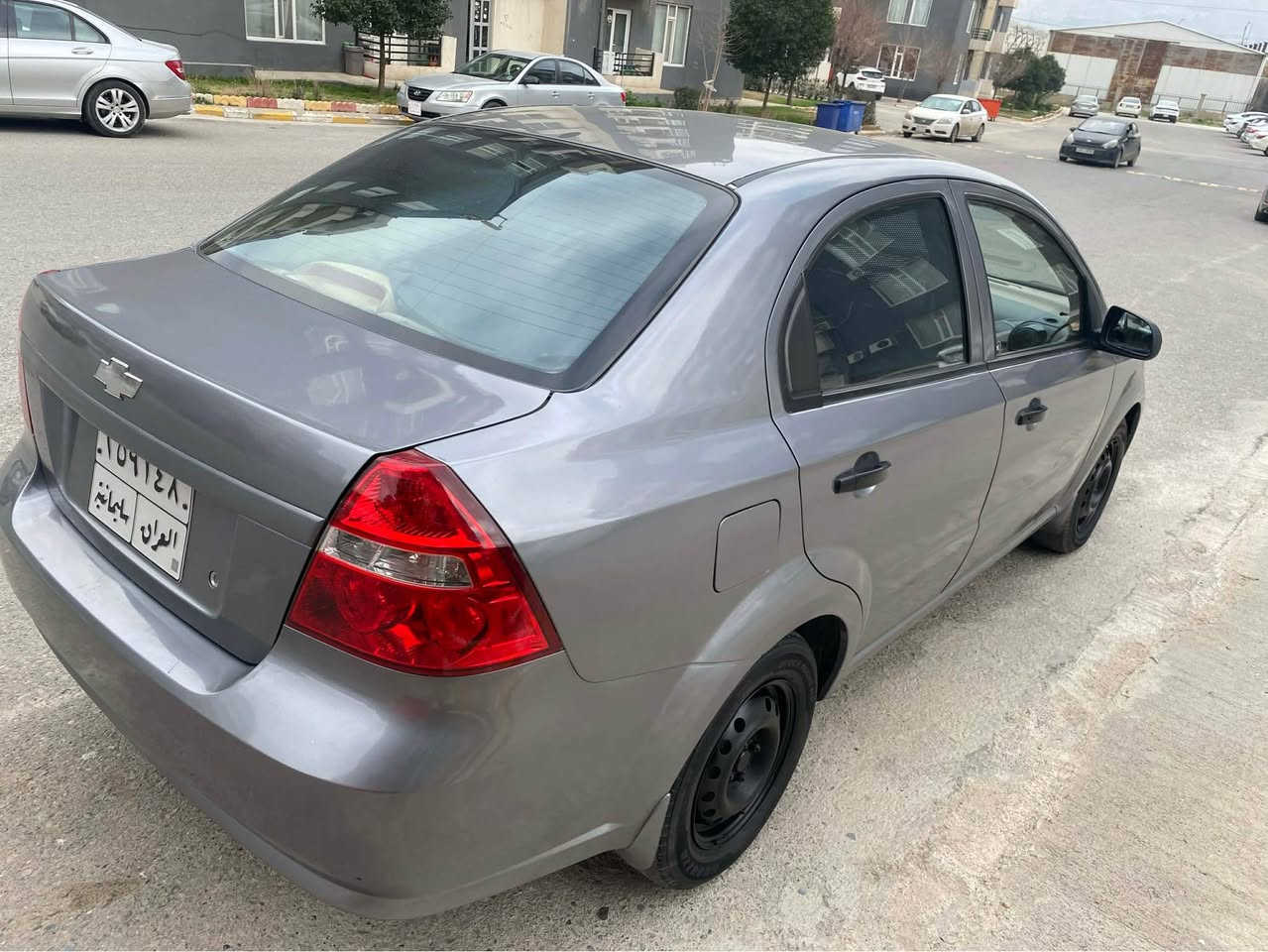 ئەڤیۆ گێرعادی مەکینە گەورە ٢٠٠٩ناوزەرد تەبرید بەشەرت
حیزامە بۆ جوانی سەقفی بۆیاخ نیە دوای قرجیکی هەیە
ناوی نەگرتوە پیشی کەپسە سەنەوی بەسەرجوە 
مەکینەو گیر بەشەرت تەقەو رەقەی نیە شوێن سلێمانی
٥٨$گەلا
***********
*********** السليمانية, العراق
