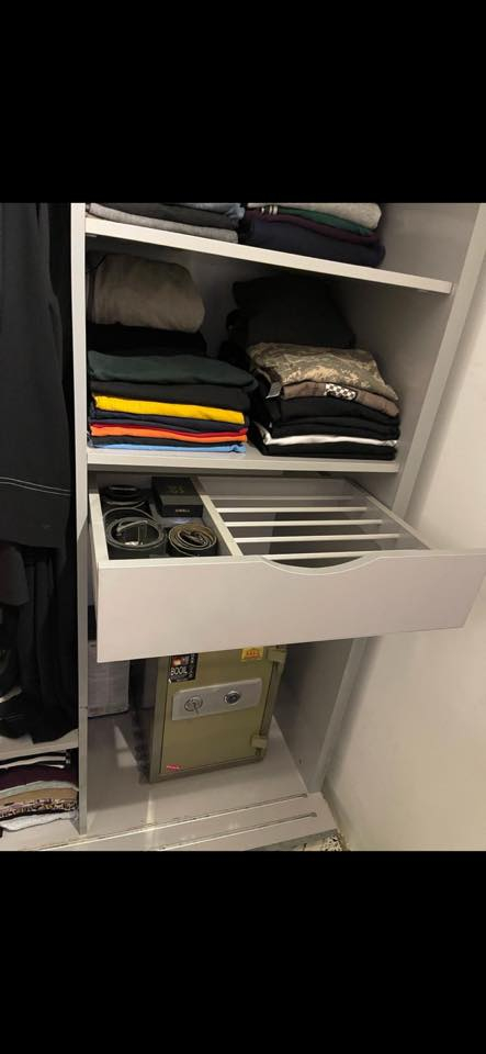 للبيع بمليون و200مكاني شارع حيفا بغدادالاستفسار ***********
