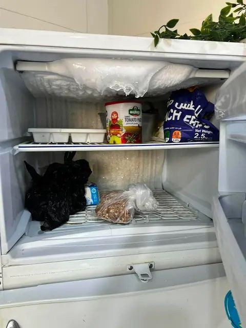 للبيع ثلاجه نظيف حجم 16
 سعر  160 بي مجال موصل.حي السماح


**إذا كنت صاحب هذا الإعلان وتريد حذفه لأي سبب، رجاءا أرسل رسالة إلى الدعم الفني**