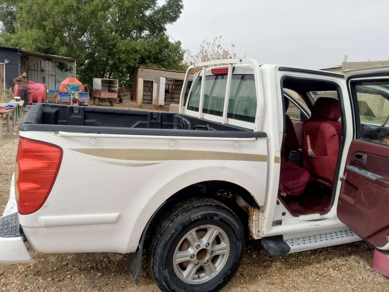 السلام عليكم سياره ا حلوه.   قاعده حلوه السياره الجهاز مجهزه سياره ب 95 وبيها مجال عنواني بابل.     ***********
