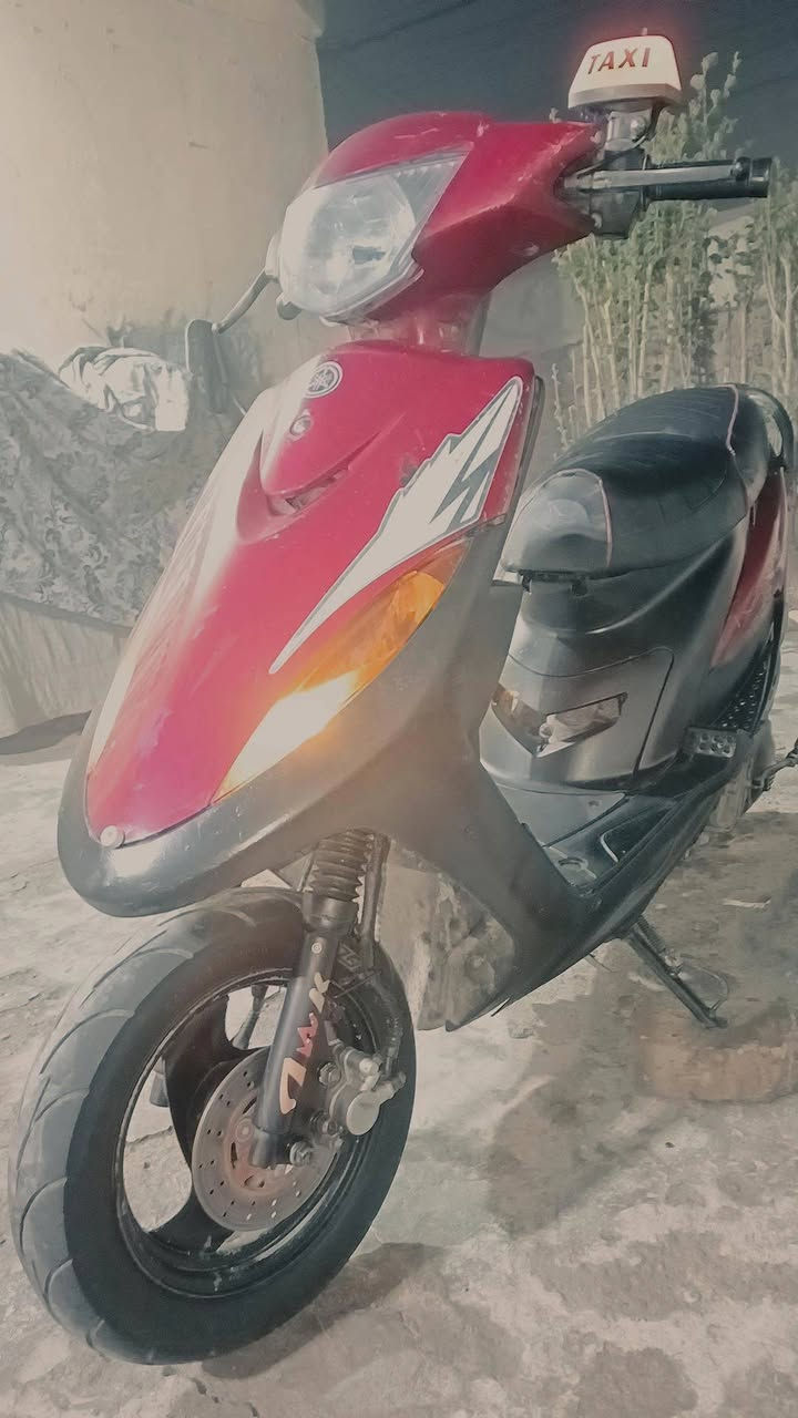 سلام عليكم شباب دراجه للبيع 
ماكس عدله مفتوحه مره وحده 
كهربائيات كله شغاله اشاير سلف هندر واحد 
مكاني واسط كوت انوار الصدر 
رقمي ***********
