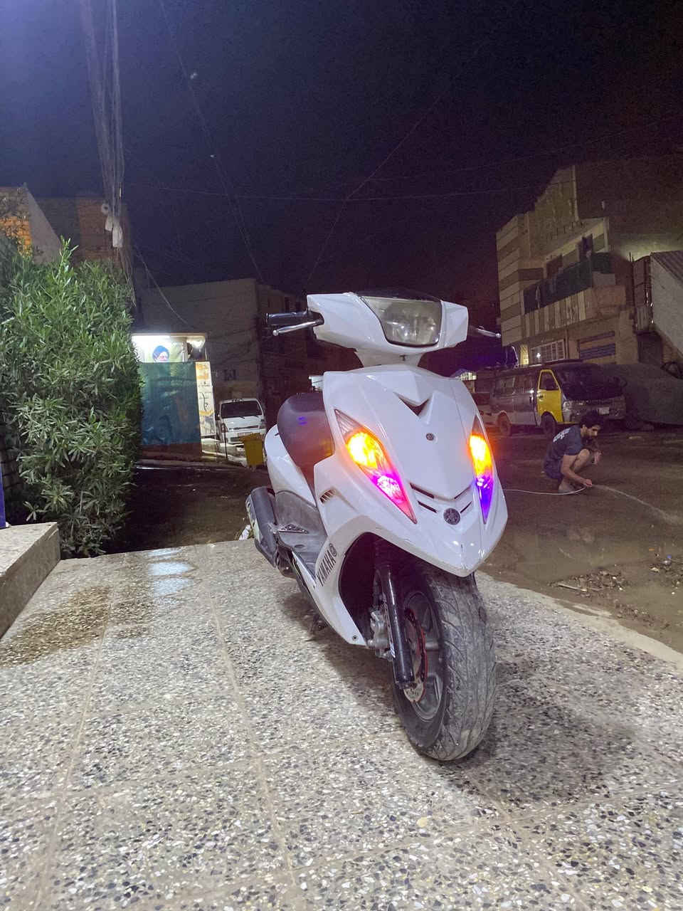 السلام عليكم GTR.2103دشبول الكتروني 3الاوان دراجه نضيفه مامفتوحه لاتبخير لا تنقيص لانضوح دراجه ملحه بل جيس  كهربائيات كله شغال لايت زنون طسه تخبل مكان بغداد العبيدي شارع20 رقمي السعر750 مجال بسيط ***********
