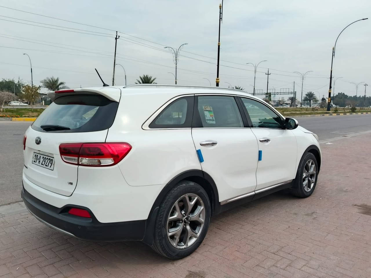 سلام عليكم سياره نوع سورنتو 2016خليحي كويتي فول مواصفات عده البن راما بصمه شاشه كامره حساسات امامي خلفي تحكم ستيرن جهتين خمسه ويل كب كشنات كهرباىي جلد مكفوله من الحادث والضرب والتبديل والفتح والصبغ كفاله كير مكينه حداديه تخم تاير تبريد تدفىه تبريد ثلج شاير بل مري مري شفط مثبت سرعه مانع انزلاق 6 سلندر 7راكب 3قطع تبريد سستم سماعات كشاف زنون العنوان كربلاء السعر 208 وبيه مجال حك الجيه الهاتف ***********بسمي تحويل مباشر
