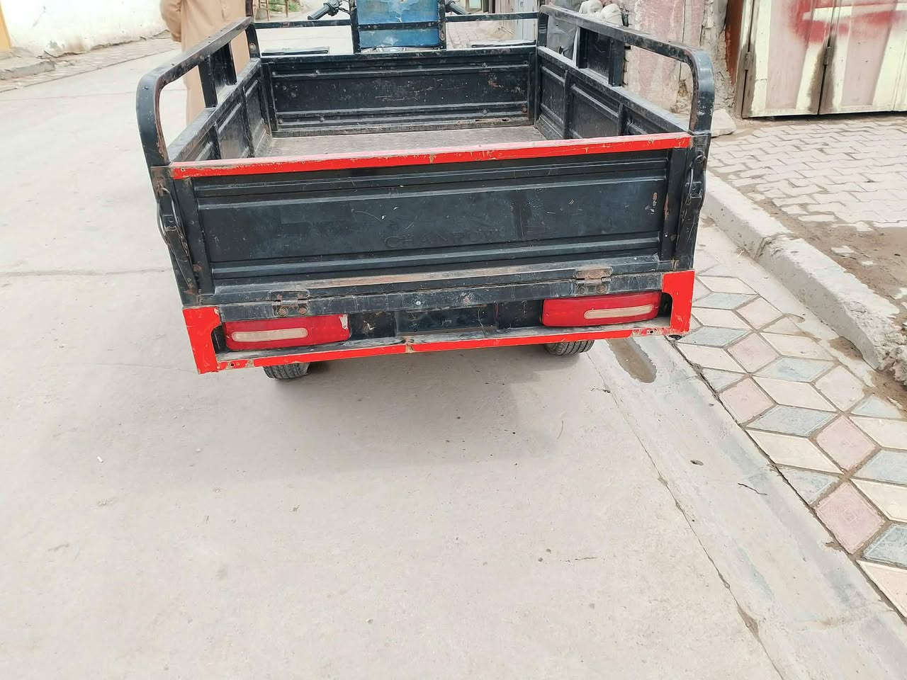 السلام عليكم 
ستوتة جمرة 2019
أوراق اصولي 
مكفولة من كلشي 
محرك 2025
نضافة 75 بس ما غاسلهة
السعر  1800 وبيها مجال 
مليون و ثمنمية
رقمي     ***********
