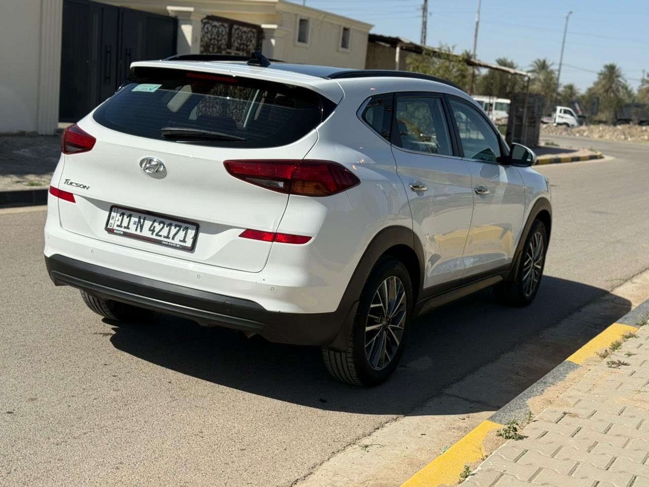 للبيع
توسان موديل ٢٠١٩ خليجي رقم بغداد محرك ٢٠٠٠ دوش فول مواصفات مكفوله كفاله عامه محرك وكير بلاد صدر تبريد تخم تاير كله جديد سياره مال جناي مناقصها برغي تحويل مباشر #السعر ١٩٦ وبيها مجال مكاني المحموديه للاستفسار ***********
