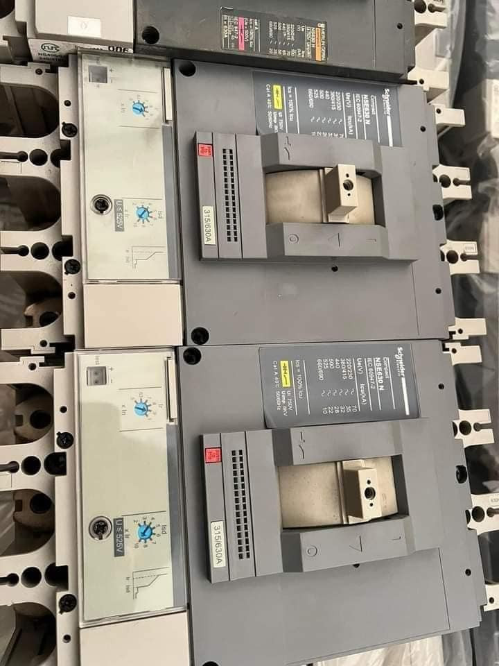 👈السلام عليكم يتوفر 👉
قاطع شنايدر MG بالة فرنسي أصلي 400 امبير 👈 ١٢٥ الاف
قاطع شنايدر MG بالة فرنسي أصلي 630 امبير 👈 ١٥٠  الاف
توجد لدينا خدمه توصيل الجميع المحافظات 0771309728


**إذا كنت صاحب هذا الإعلان وتريد حذفه لأي سبب، رجاءا أرسل رسالة إلى الدعم الفني**