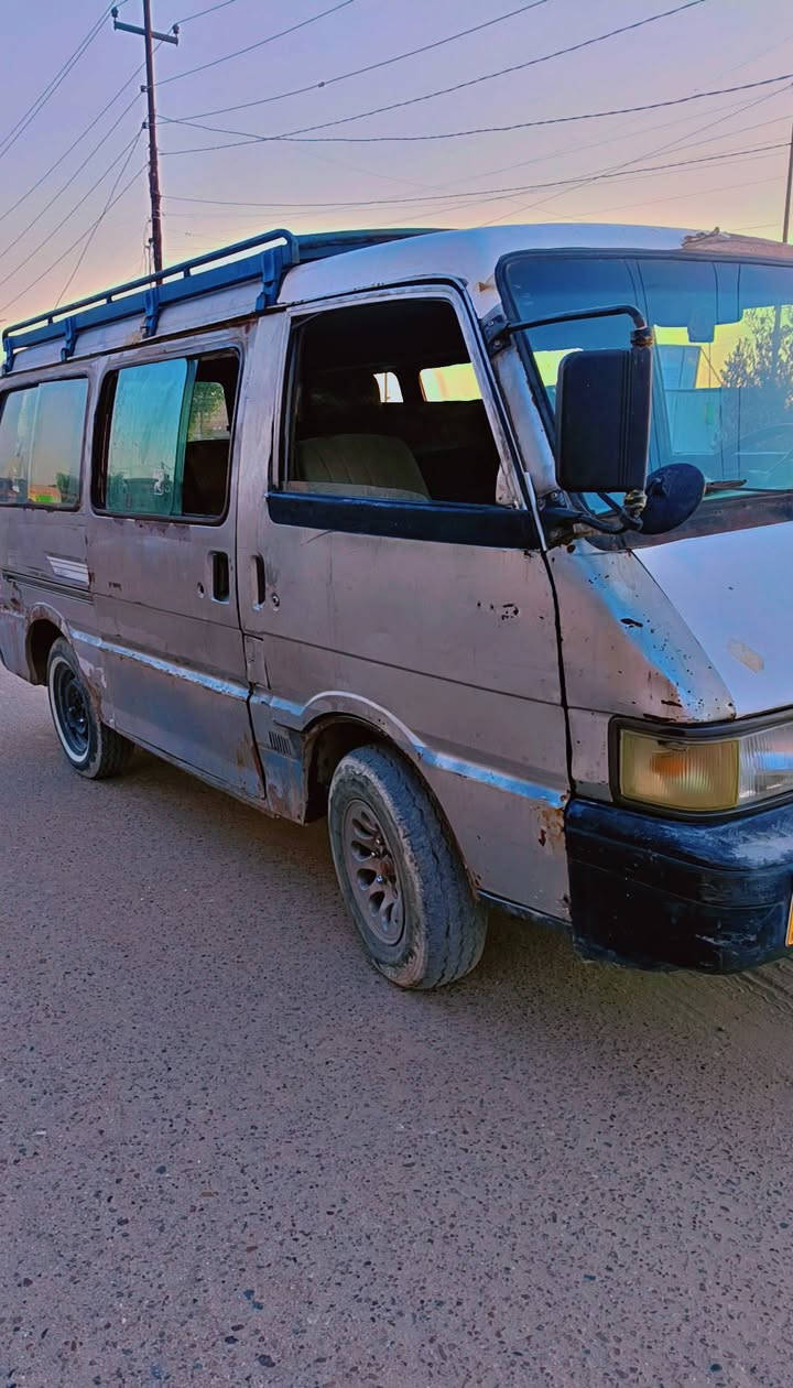 كيا بستا  رقم حمل كير مكينه اكسل كله جديد شواصي 
جديدات على وضع الشركة بسمي سنوية 28 السعر 25 وبيها مجال قليل ***********
