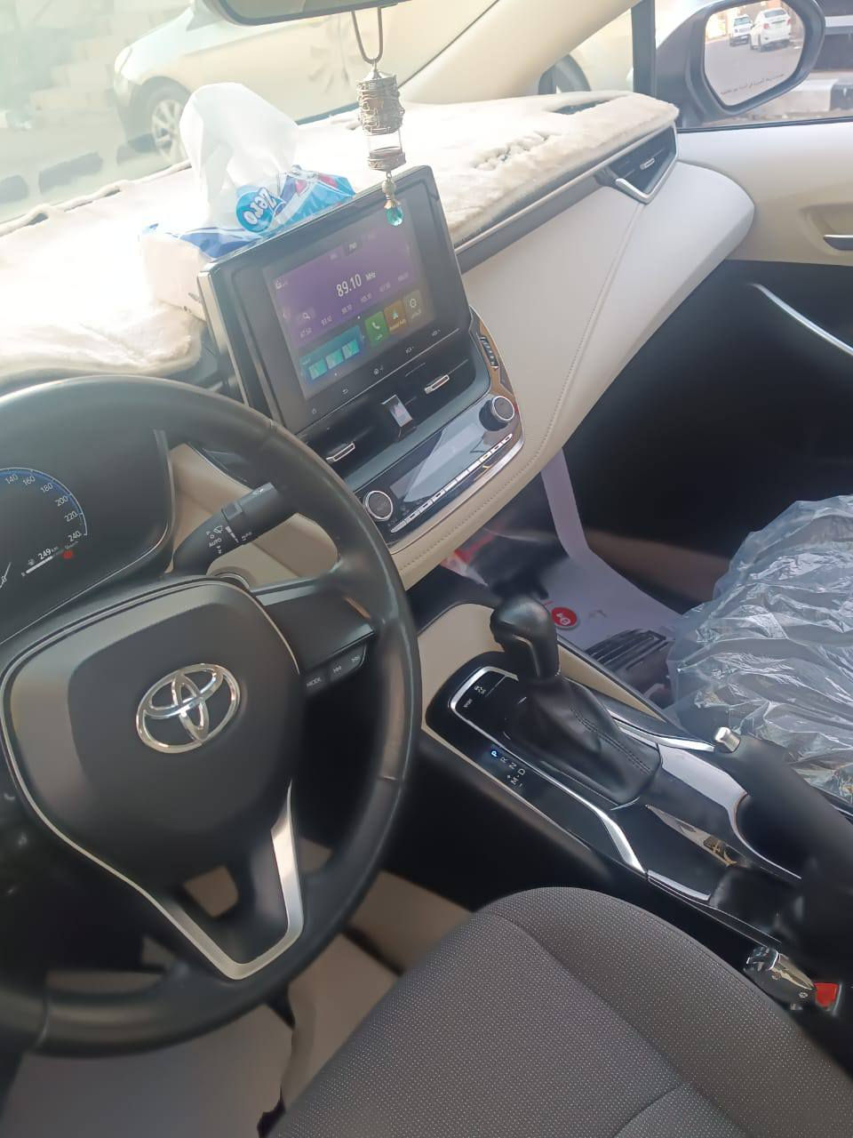 سلام عليكم كورلا خليجي للبيع موديل 24 ماشيه 34  مكاني البصرة *********** سعر 190
