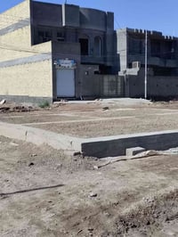 بتلو ركن للبيع بالكرادي قريب على الشارع العام وكراج بغداد المساحة 100 ...