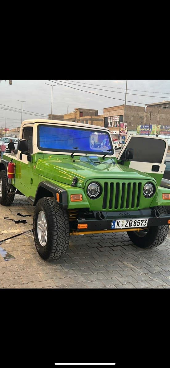 سلام عليكم جيب مال حدود معمره وكامله اي نقص مابيهه كير مكينه اكسلات فور ويل ع وضع الشركه السعر ٧٥ وبيه مجال ***********
