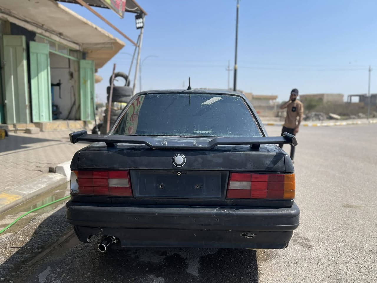 سلام وعليكم بي ام زعره رقم نينوى الماني سنويه خضره صاحبها بل موصل محرك 525 محرك كير شرط صدر امامي تعبان يرادلها شوي ترتيب سياره بلاديه سعر 24وبيها مجال للاستفسار اتصل ***********
