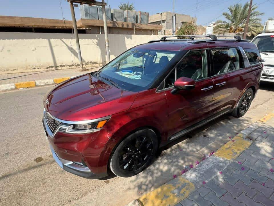 كيا كرنفال موديل 2022 برستيج فول مواصفات 
رقم بغداد باسم 
محرك V6 
ماشية 155 كيلو 
حادث جنطة فقط بدون دواخل مثل مموضح بالصورة 
للاستفسار / ***********
