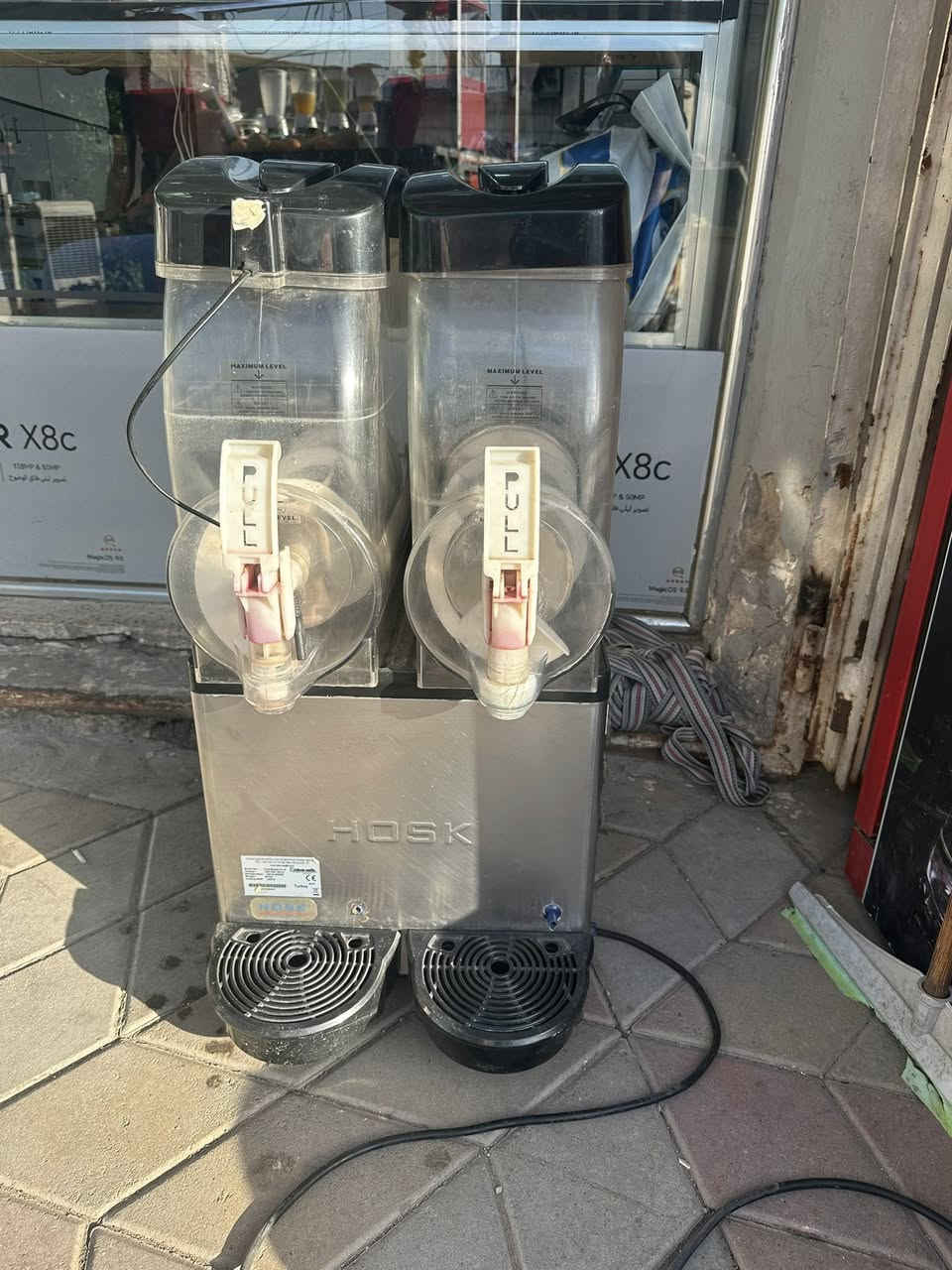 مكينه ازبري نوع (هوسك) شغاله و شغلها خير من الله السعر (850) الف المكان بغداد الجديده للتواصل واتساب ***********
