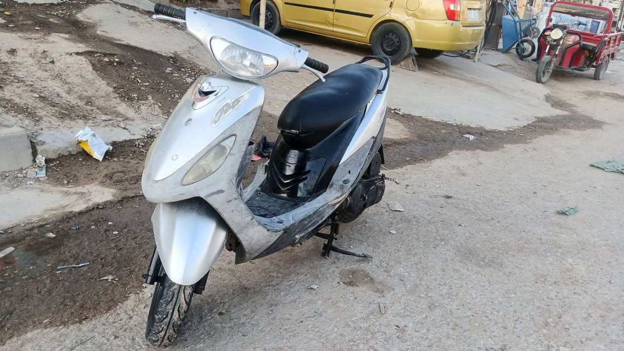ماكس 120 دراجة نضيفة ومناقصهة شي لسعر 300بغداد الحسينية متواجد خاص


**إذا كنت صاحب هذا الإعلان وتريد حذفه لأي سبب، رجاءا أرسل رسالة إلى الدعم الفني**