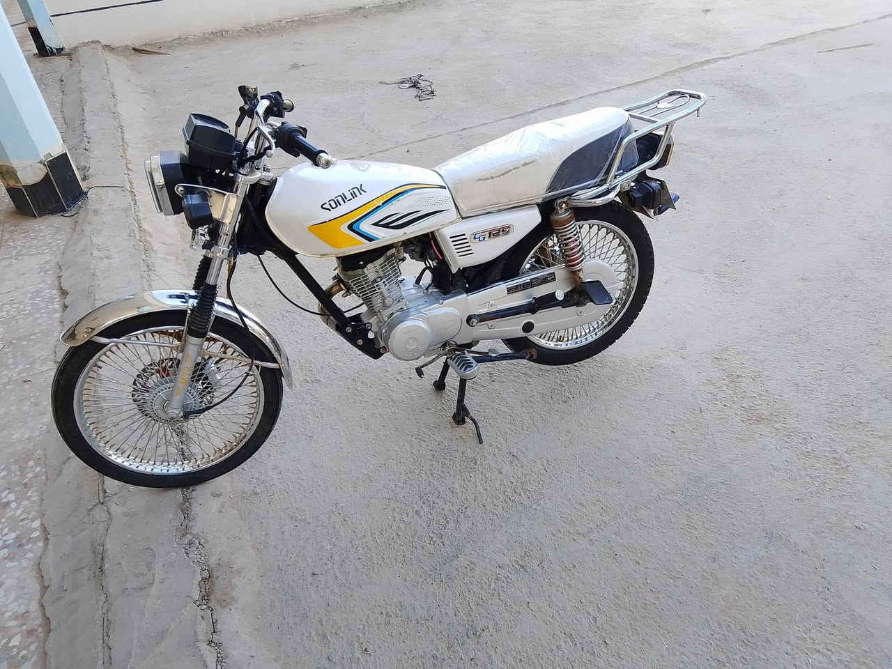 بيع مستعجل وسعره مناسب حيل تايكر سونك الأصلي موديل 24 طالعه بل 25 سعره 525 كلشي بيه شغال ومكفول (اوراق كاملات)مكانه حمزه الغربي رقم ***********
