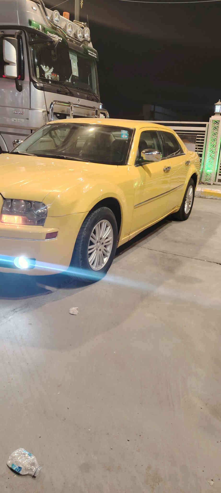 سلام عليكم سياره البيع موديل 9 اصل سياره جاهزة تخم تاير حداديه جديده تبريد مكينه كير رقم ميسان سنوية جديدة رقم جديد سياره جاهزة سعر 105 شدة والاستفسار ***********
