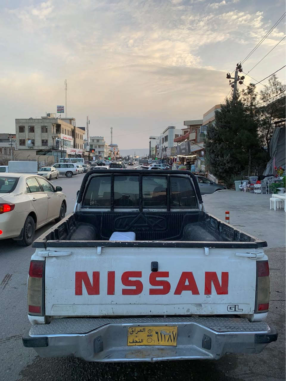 بؤ فرؤشتن 45 مةجاليكي زؤر كةم ***********
مؤديل 2000 تةبريدو پاوةر  ناو سور جام كارةبا 
شاشة ئايپاد كاميرا  بي دةعمو ليدراوي قرچيشي نية  شانو سةقفي بؤياخي نية 
گيرو مةكينةو ئةكسل بةشةرت 
تةقةو رةقة بةشةرت 
چوار تايةو ويلي لؤكي لةژيرة  
كارةباي هةمو گياني ئيشةكا 
نوقساني تيا نية
علوجة مالي مةدةني بةشةرت  
لةسليمانيم السليمانية, العراق
