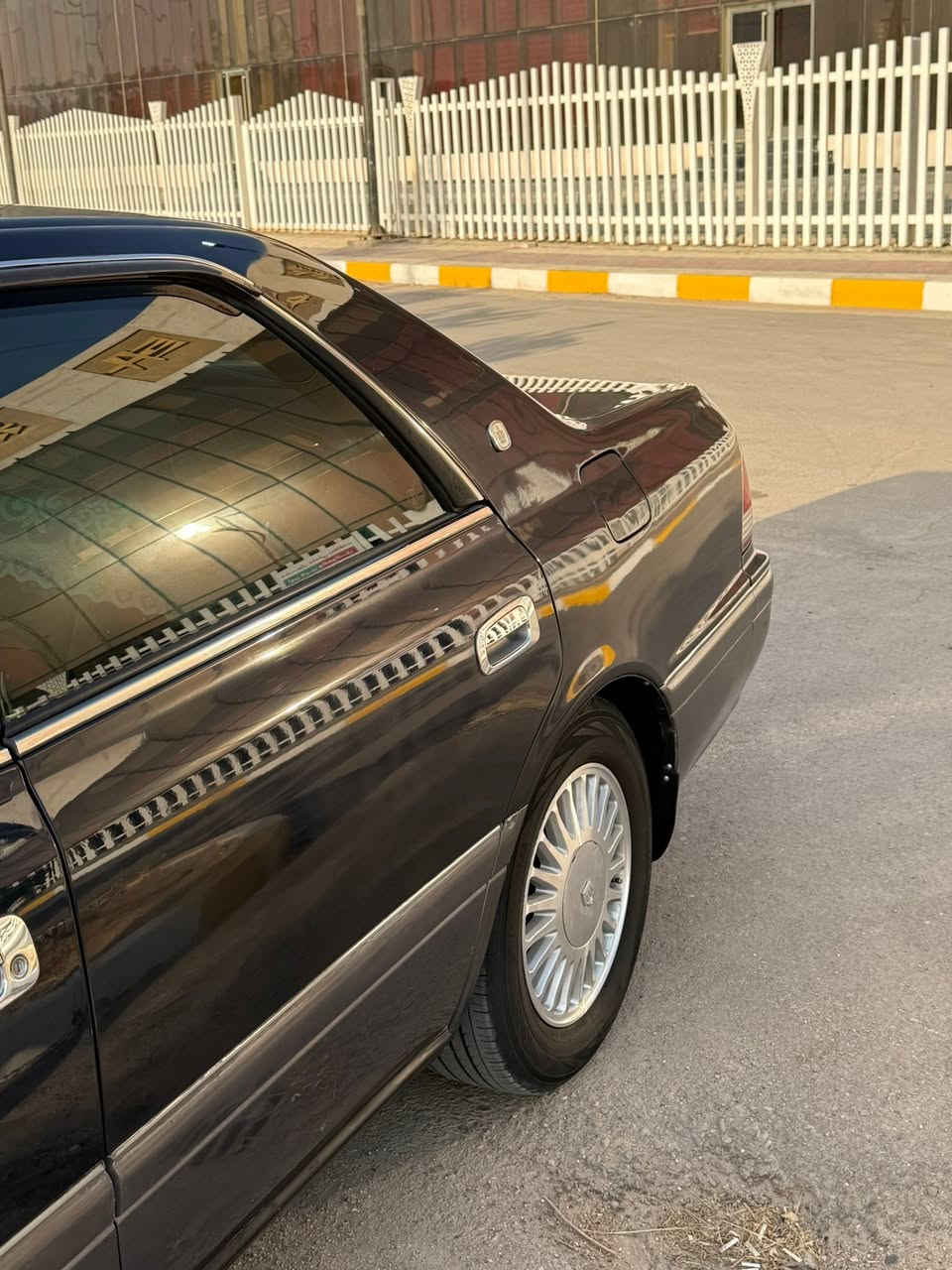 ، ، ، يالله سلام عليكم ورحمه الله وبركاته
■ نوع السياره/ راس الثور فلات 
■ الموديل/2000اصل 
■ اللون/  ازرق حبري 
■ رقم/ مثنئ دولي وراعيه جاري شرط 
سنويه لغايه 2030
■ السعر /100ورقه وبيها مجال للشراي......
■ السياره   مكفوله  من  الصبغ عده بخات بجاملغ الخلفي لباقي كفاله  من الضربه   والكص والنقل الجثه والخياس بشرط برانكيت من الطول لطول لا خياس  ولا ضربه    والعيب الشرعي والصوليات   بشرط 
والتحويل والغرامات كهربائيات كله شغاله   حساسات خلفيه  
■ دواخل حلوه جديده  ابطاين  دشبول بكارتون تنته بلكارتون ارضيه  بلكارتون فراش جنطه لايتات +سكنات+اشاير دعاميه +بكلايتات بعدها كارتون  تبريد ثلج سلبت دوار   السياره فول
واحد على واحد ما بيها ائي نقص.....
■مكينه 3000 ستوني شاده قبل شهر   بلكاتون  المكينه والكير    جديده شرط الفحص   بلكارتون   بشرط الفحص حداديه . 90بل 💯   جديده  
اترايك وين ما أتريد جاهزه السياره من  ائي نقص ما بيها 
■ تخم تواير عدد خمسه كله ياباني    بلكارتون +ويل جديد عدد خمسه   جديد ا..
■السياره موجوده بالناصريه المركز
الاسكان الصناعي
ارقم الموبايل***********

