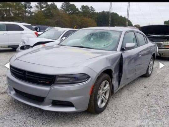 السلام عليكم جارجر ١٨
Sxt حجم المحرك ٣٦٠٠
ماشية ٨٠ الف ميل 
باسمي رقم بغداد سنوية جديدة 
وارد كندي حادثهة بس باب ومرجع بارد وشوي من الجاملغ تصليح الايرباكات كلها سليمة 
سيارة جاهزة 
السعر ٢١٥ وبيها مجال 
مكاني العمارة المركز 
***********
