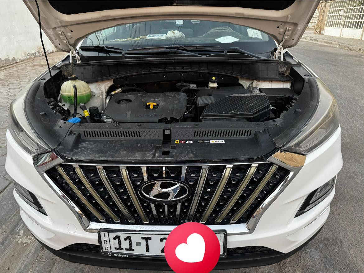 سلام عليكم. توكسان مديل 2020
مكفوله كفاله عامه  
الرقم (بغدادهزه سنويه جديد)
السياره مال جناي ربع ما ذب عليهه 
جاهزه من كلشي
السعر )215)

 الرقم***********
