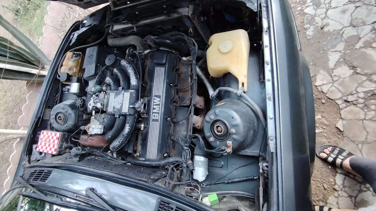 سلام عليكم زعرة ٣٢٥ موديل ٨٩ وارد يابان فتحة اصل ABS مكينة ٢٥/٢٧ خرسة وكير جاترك ٢٦٠ يشك الكاع اول وثاني وثالث بطناش اكسل مفتوح مطابق ع كير والمكينة سيارة اصل بك لايت عريض مشط ستيرن E46 بيه كسرة حلوة تخم تاير جديد ويل سيفونة حتئ الاسبير بدون تصليح وعواج وبنكة راديتر مني كوبرا بيه نواعم تتلكط ماممتفرغله تبريد فجئة وكف
وسيارة شرط هزة بشهر الواحد وتحويل ثاني يوم والسعر ٥٢$ قلب بالصور واقرة والماعندة كبالة وجوة نعاله واترك تعليق حلو الرقم للاتصال ***********
