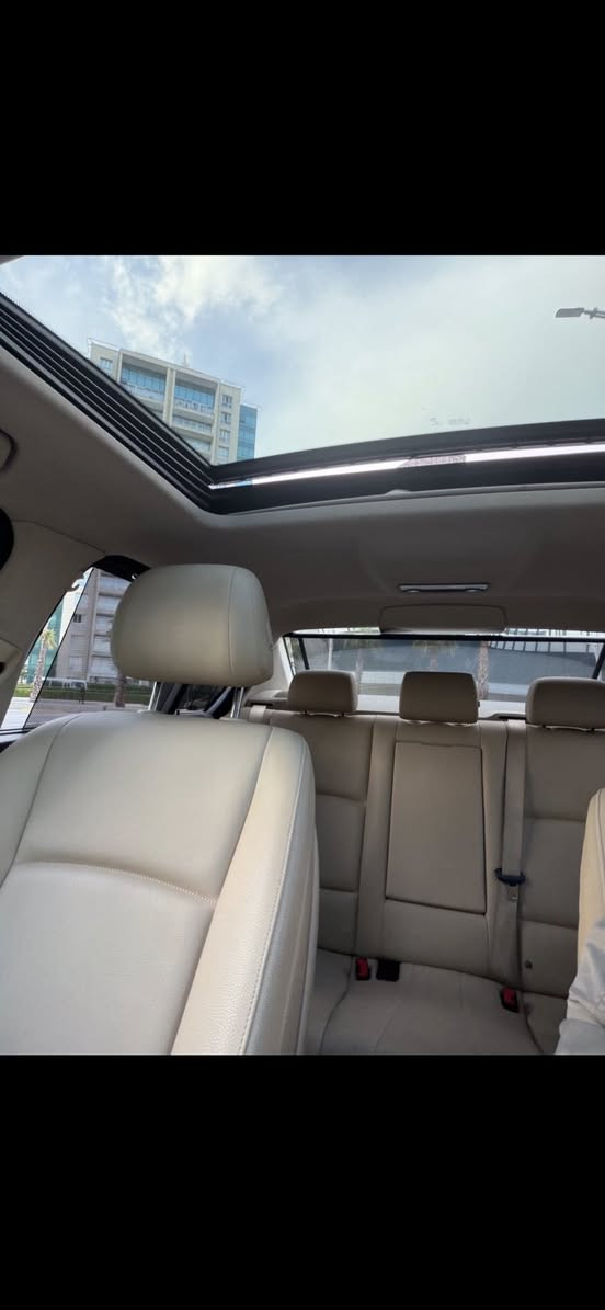 ‎سلام عليكم   
‎‏BMW F10 528i :    للبيع او مراوس
⚪️🔵🔴
BMW 2014 وارد خليجي صفر شركة العروش (BMW)اربيل
‎بدون صبغ   كلها بلاد شركه محرك 528 4سلندر تيربو
‎ فقط ٣ اماكن كد شبر pdr 
       <<< السونار موجود بل صور>>>
‎مواصفات
‎-بصمه
‎-سلايت /لايتات متحرك و ليد امامي و خلفي ،ادبتف / مرايه داخليه +الجانبيه  شفط / شفتات ستيرن +تحكمات ستيرن  اوتو هولد

‎٥ بردات بلاديه و برده متحكم كهربائي↕️ 
‎حساسات اماميه و خلفيه و كامره ٣٦٠ درجه و باركينك  و ٤ وضعيه قياده

Eco pro / اقتصاديه جداً
‎نضام القياده
comfort / Sport / Sport +

‎اناره ترحيب خارجيه و عليها شاشه لمس اصليه BMW  و بعد بيها مواصفات مذاكرها سياره جديده ماشيه 175 الف 

‎سياره رقم اربيل ب اسمي  هزه و فحص و سنويه و رقم كلها جديد  حداديه 100% سيرفس كامل مسوي 

‎سياره ب اسمي  رقم و هزه كلها جديد تحويل ثاني يوم     ***********
‎ مكان سياره اربيل السعر 
‎‏
