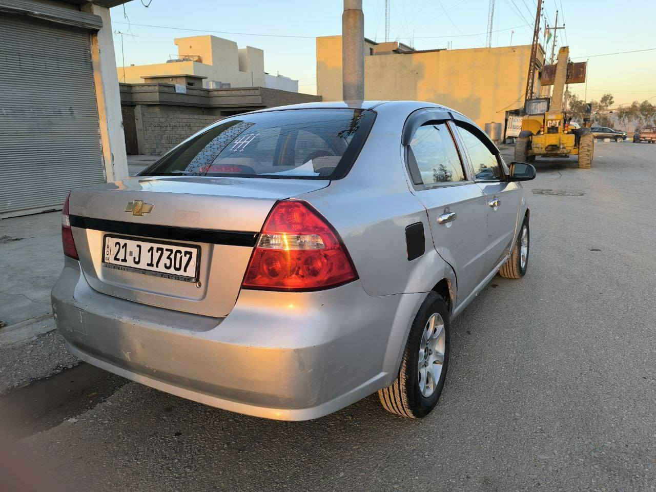 ئەڤیۆ مۆدێل 2008 بۆ فرۆشتن.
گێر  عادی  مەکینە گەورە 
چوار پارچەی بۆیاخە بێ ناوگرتن 
بەشەرتی گێر و مەکینە و تەبرید
سنەوی تازەیە تا 2030 
کۆبۆنی بەنزینی هەیە 
نرخی بای 54 گەڵاو مە جالێکی برایانە  
*********** شمشمل, السليمانية
