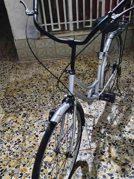 باسكل حجم 26 ويا كل ملحقات صناعة 2020 مكاني بغداد الحريه الثالثه تواصل مع *********** سعر 75
