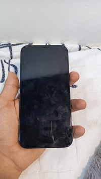 ايفون ١٢ برو ماكس • فيس ايدي • ظهر مكسور