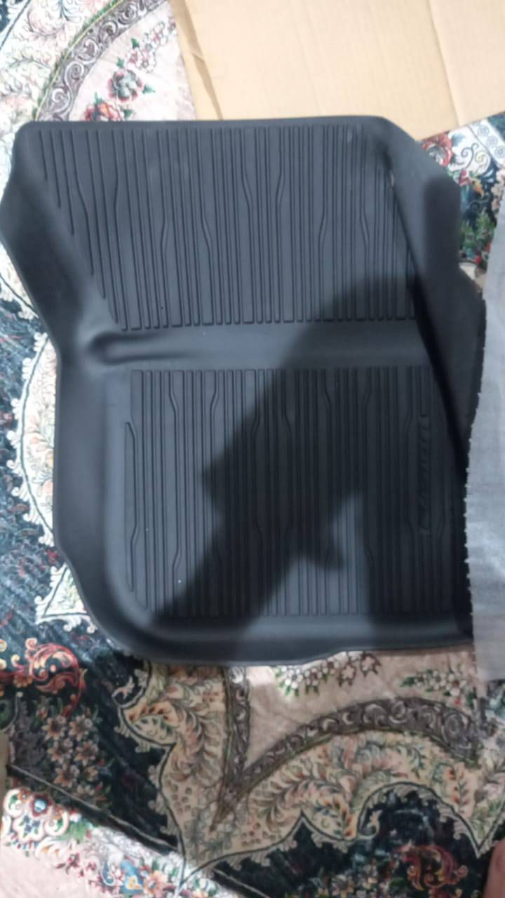 السلام عليكم ورحمة من رخصة الادمن
السلام عليكم ورحمة الله توفر عندي ارضيات ربر فورد فيوجن اصلي استيراد خاص من شركة فورد الام وكود الشركة موجود الظهر مالته محبب حتى ما يتحرك حفر اسم فيوجن اخر قطع ما تتفوت الصراحه تحفظ سيارتك من الاتربة 
من موديل 2017-2020 
للإستفسار عن السعر راسلني واتساب *********** او خاص
