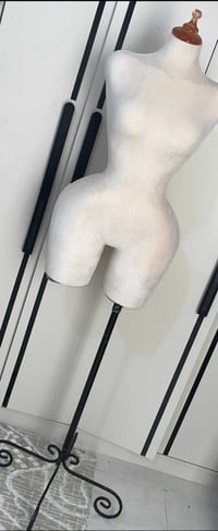 مليكانه • نحت • استعمال شهر