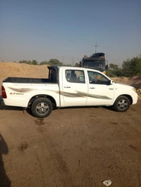 2011 للبيع سعر 160              07712606972