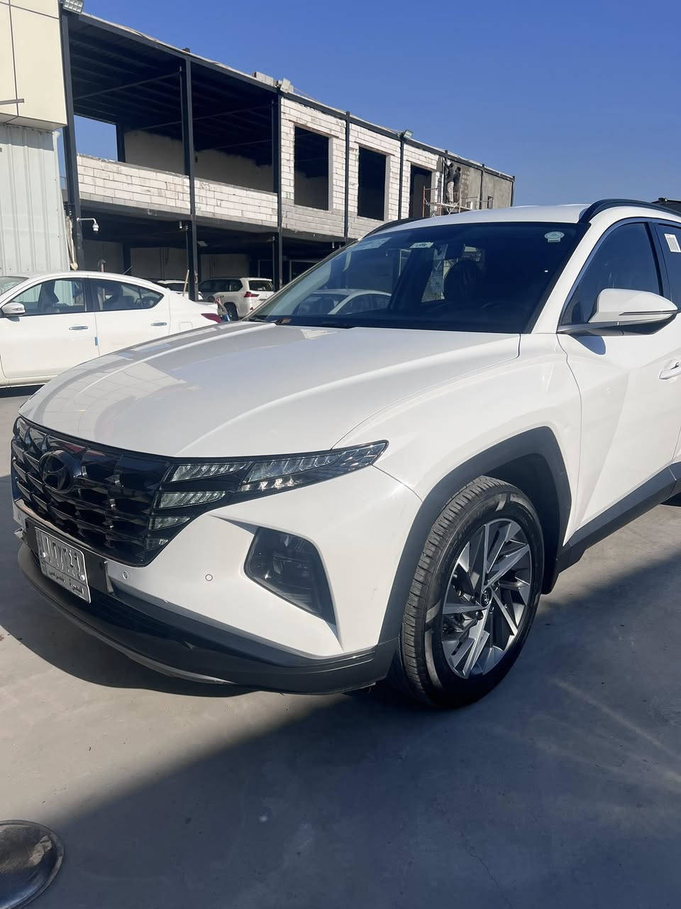 السلام عليكم هونداي توسان 2023 خليجي  بيهه بارد بل باب الخلفي بل داير والباقي كفاله سعر 210 
***********
