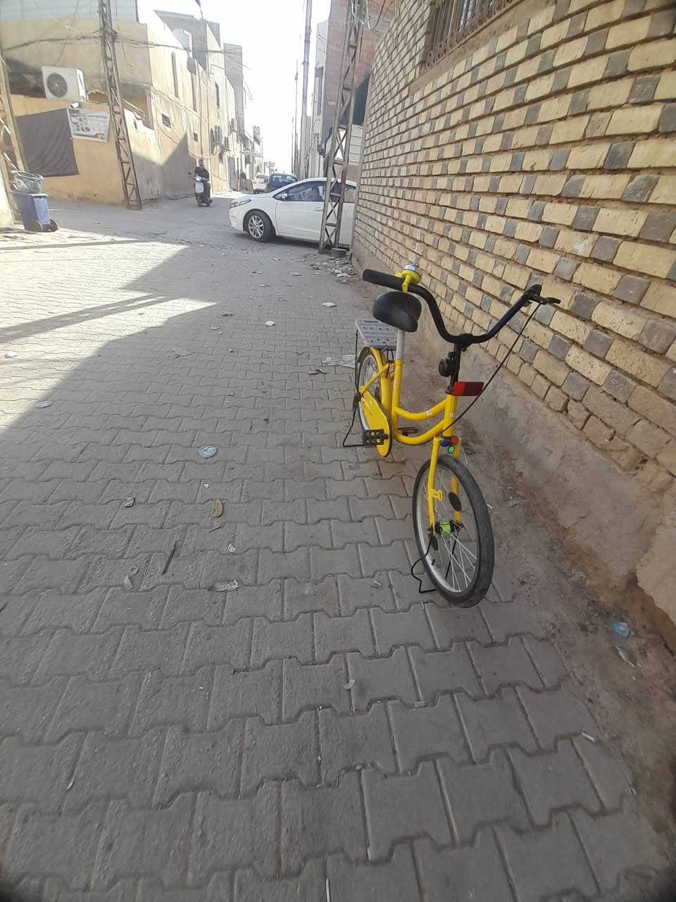 سلام عليكم بايسكل للبيع حجم 20 هو وغراضه شاملغ الامام والبريك الامامي الموجودات ب 120 وبمجال مكاني نجف استفسار *********** لا يوجد توصيل
